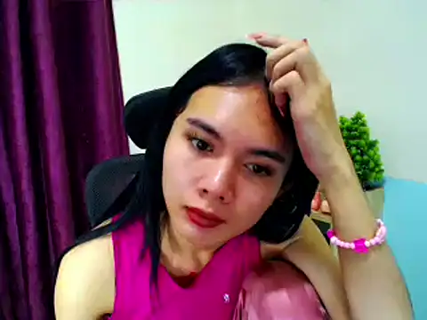 devine_goddess webcam