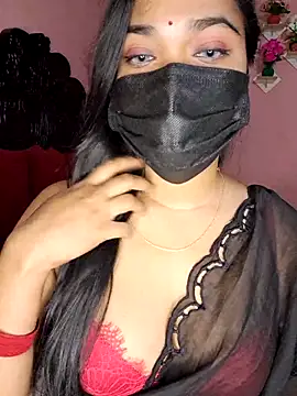 Webcam Model (ariya-03)  is live.Free join now!