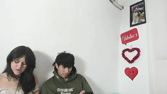 Laura_and_Kevin webcam