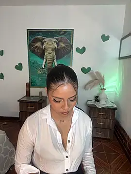 alisaa_jhons1 webcam