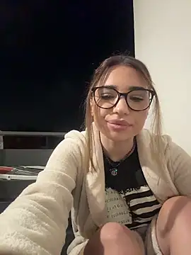 ItalianGirl webcam