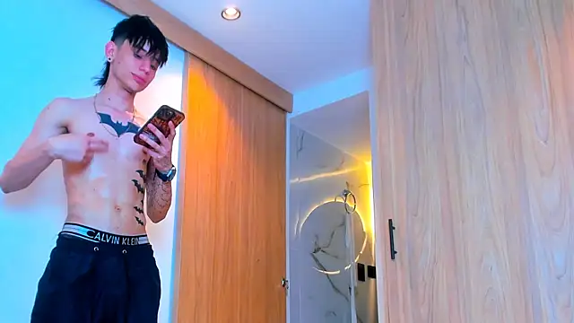 TheBatMansion webcam