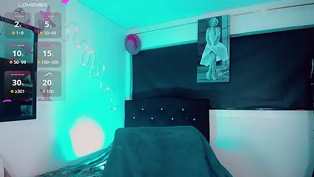 Kendall_hornyy webcam