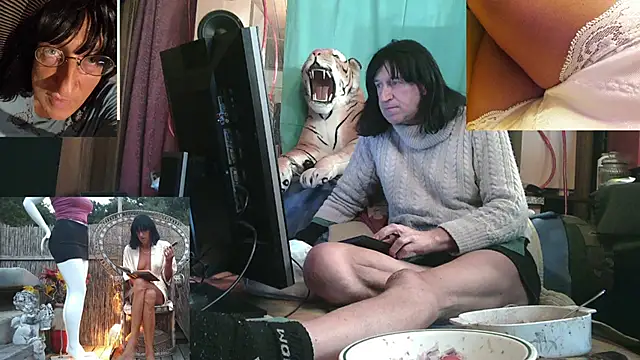 sissidomination (Ask my age) - i show my cute titties