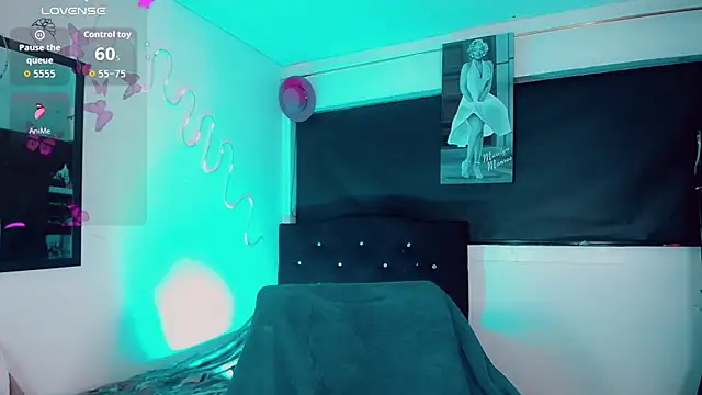 Kendall_hornyy webcam