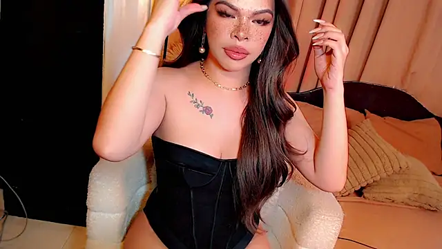 Nyxie_luxx webcam