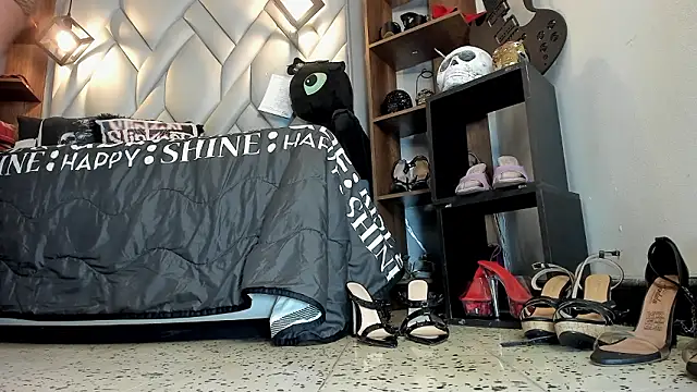 MirandaHaguen webcam