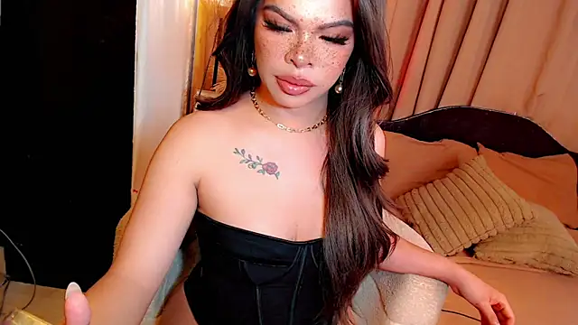 Nyxie_luxx webcam