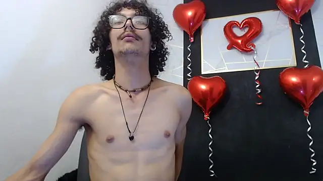 KittyStarmorbid webcam