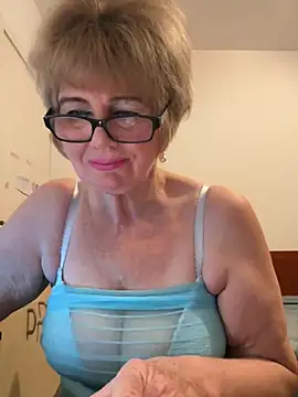 BoloshkaBlonda webcam