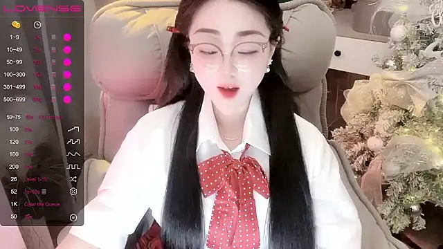 Monica-666888- webcam