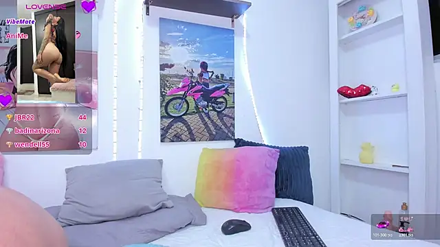 bianca_lindaa webcam