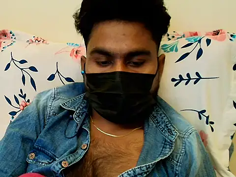 jenni11live - Jenni11Live's free webcam - UK Sex Cams