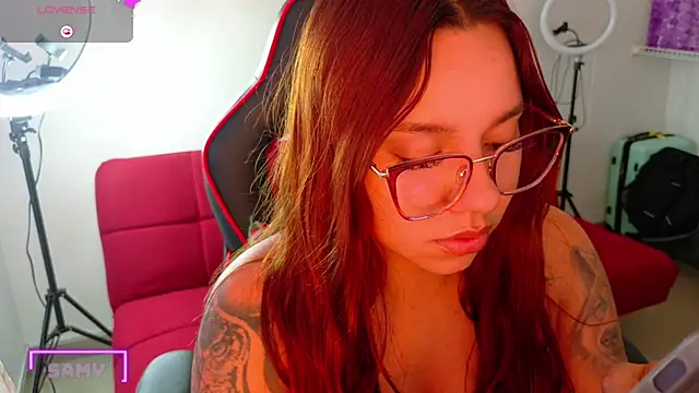 samantha_tattu webcam