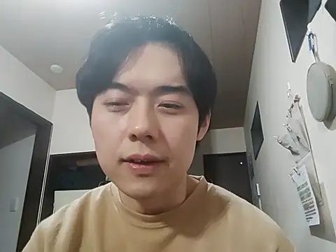 whitebriefboy webcam