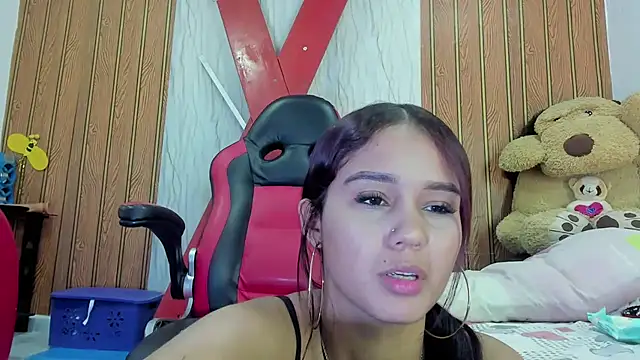 MarianaManzur webcam