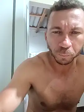 robertoluiz84 (Ask my age) - Bate gostoso de pau duro