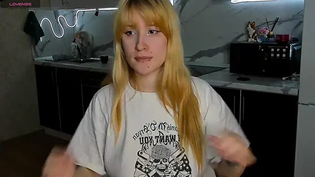 Sweet_white_chocolate webcam