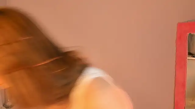 Jennifer_Wiliams webcam