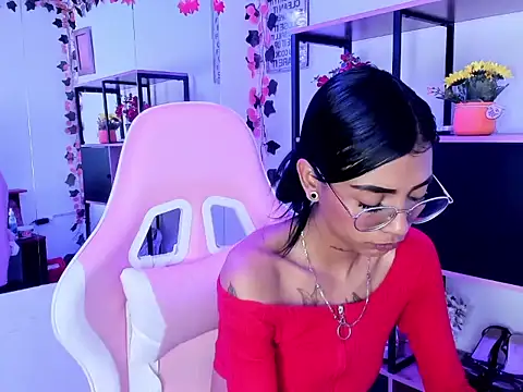 KarlaSlutSkinny__ webcam