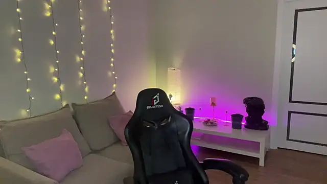 mistress_of_hearts webcam