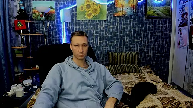 CuteBoy228 webcam