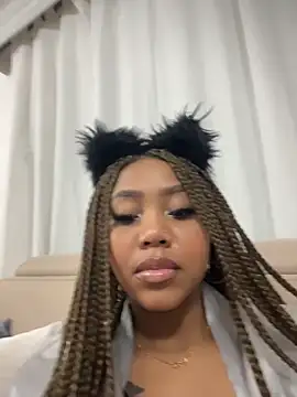 AngelaRoberts webcam