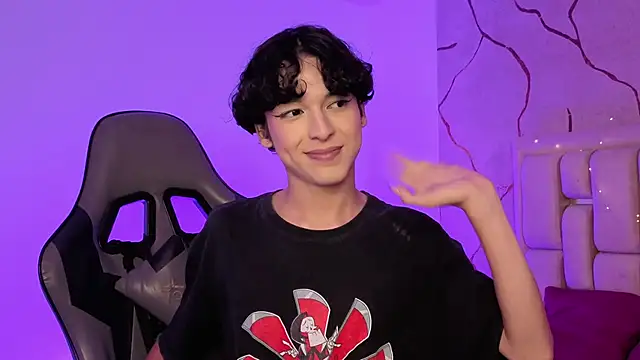 SthepanodiMonaco webcam