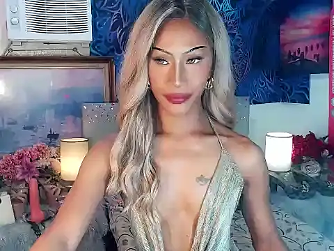 Tarah_MC_Collins webcam