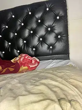 venusdemilo_55 - VenusDeMilo_55's free webcam - UK Sex Cams