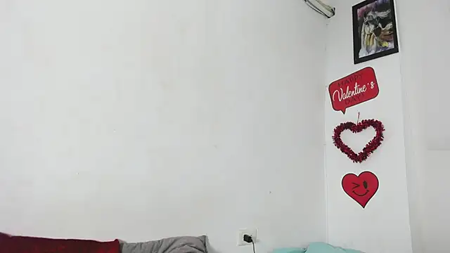 Laura_and_Kevin webcam