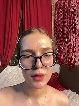 MyKittySayMeow webcam