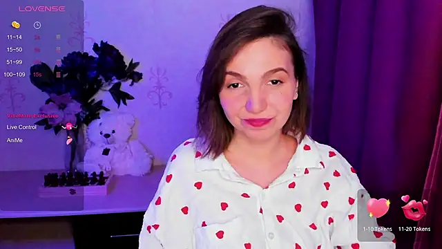 KindHazelHere_ webcam