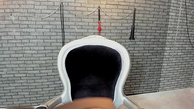 briana_24 - Briana_24's free webcam - UK Sex Cams