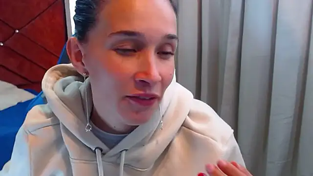 victoria_adams07 webcam