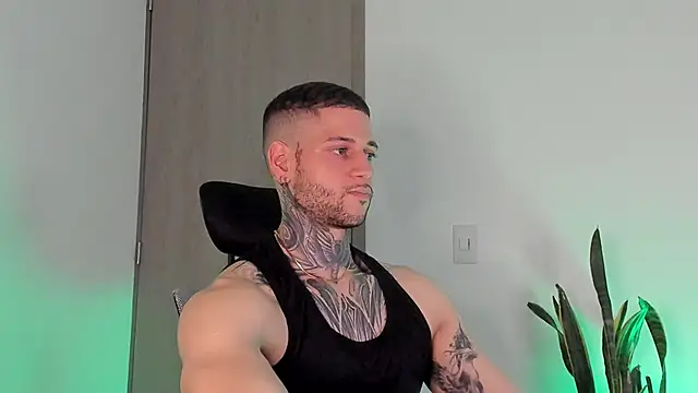 _jamesleandros1 webcam