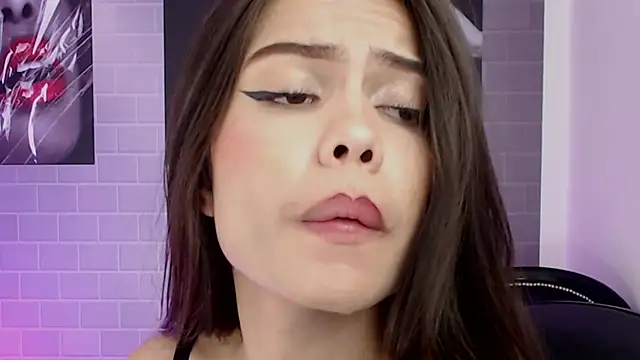 aleesha_cameron02 webcam