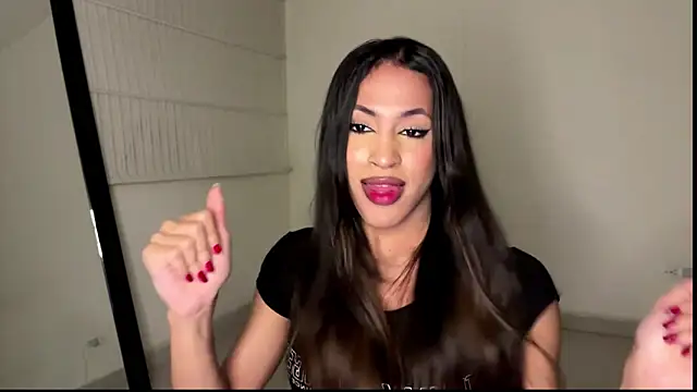 clara_evanss_s webcam