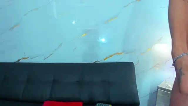 Little_nicoll webcam