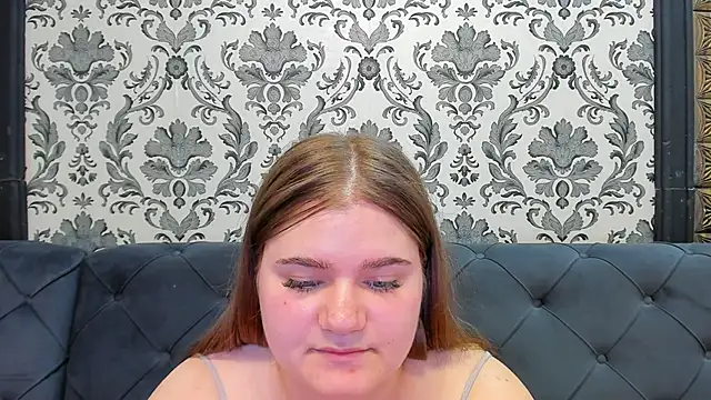 LissaBigTitts webcam