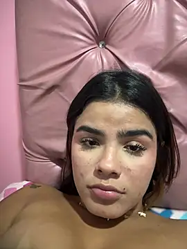 kaily_sweet16 - Kaily_Sweet16's free webcam - UK Sex Cams