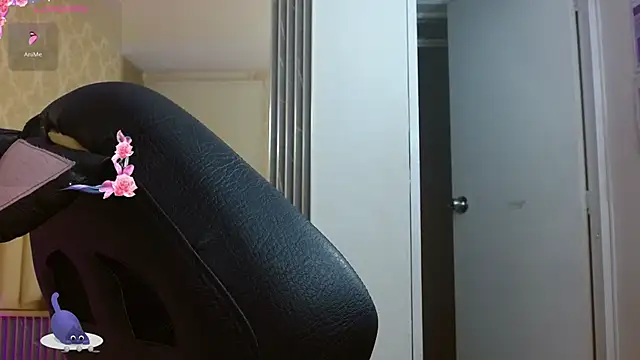 osamu_tay (M twink) - cum show + control my toy for 10 minutes