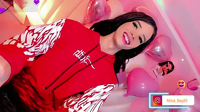 Nina_Keyli webcam