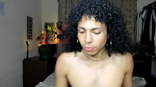 Angel_White25 webcam