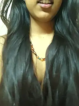 Webcam Model (reetika6375)  is live.Free join now!