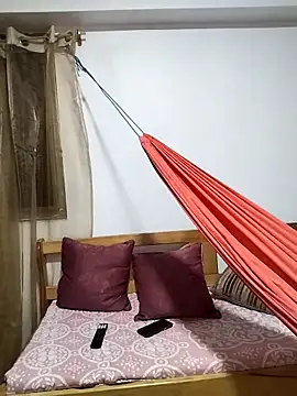 Alison_fitness webcam