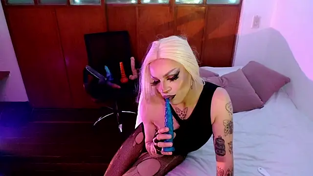 DanniHotBoy02 webcam