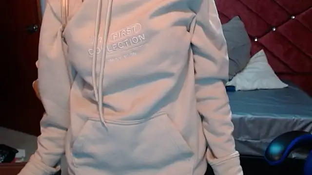 victoria_adams07 webcam