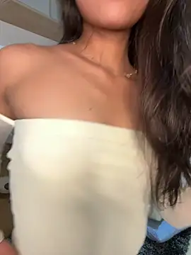 galena_ (F teen) - Remove garment