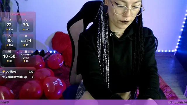 missfungi8 webcam